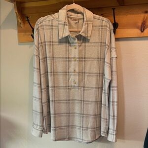 Faherty Cream and Gray Plaid Button Down Shirt